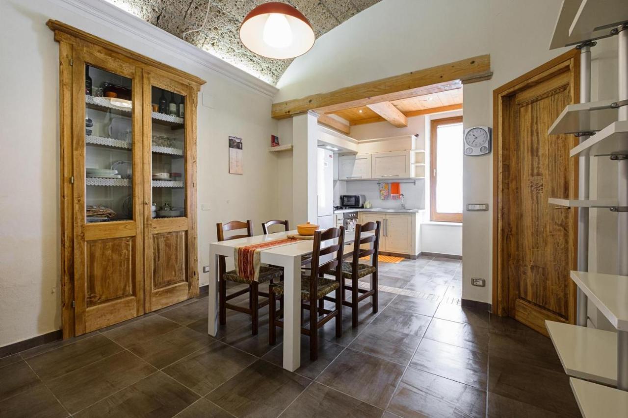 Casa Delia Apartment Pitigliano Bagian luar foto