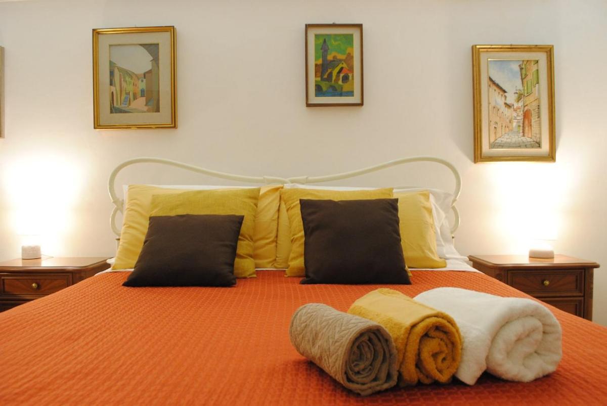 Casa Delia Apartment Pitigliano Bagian luar foto